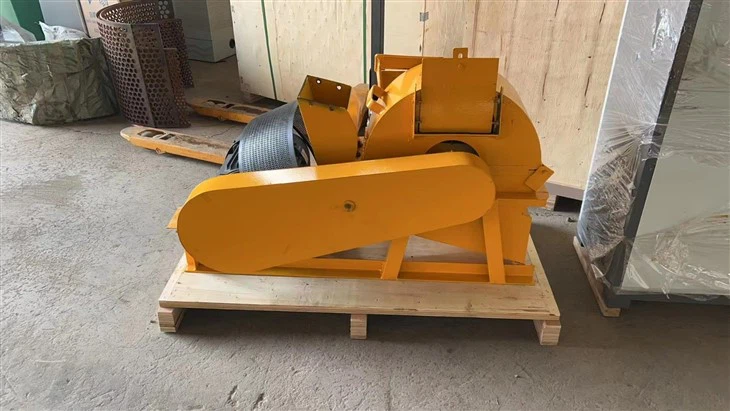 High-Speed Crusher Machine For Industrial Use